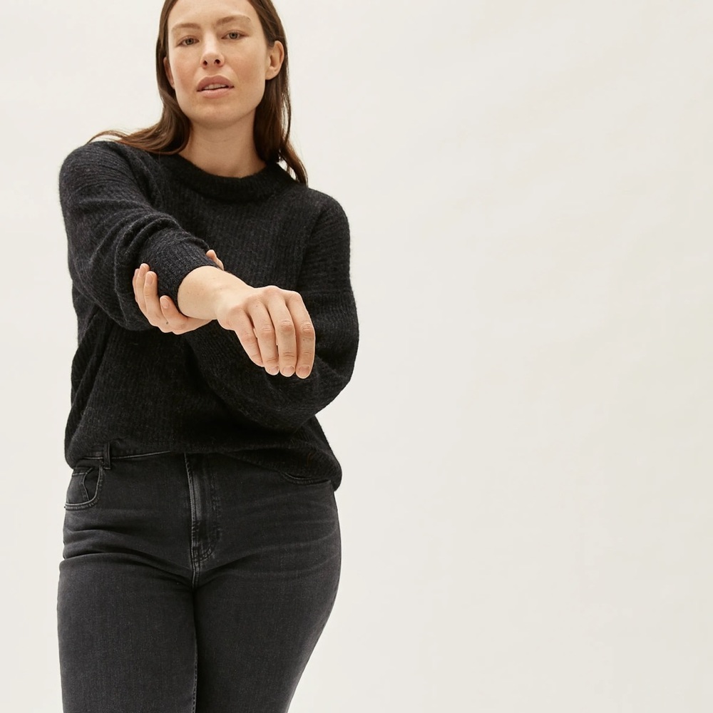 Everlane wool marled charcoal gray sweater